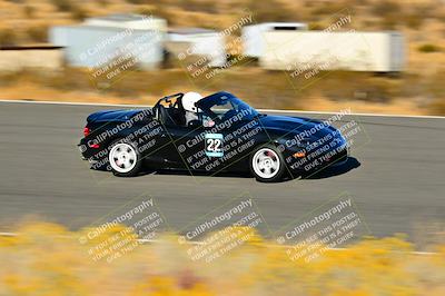 media/Nov-16-2024-Extreme Speed (Sat) [[6587d07cc4]]/Gold Group/Session 3 (The Bowl)/